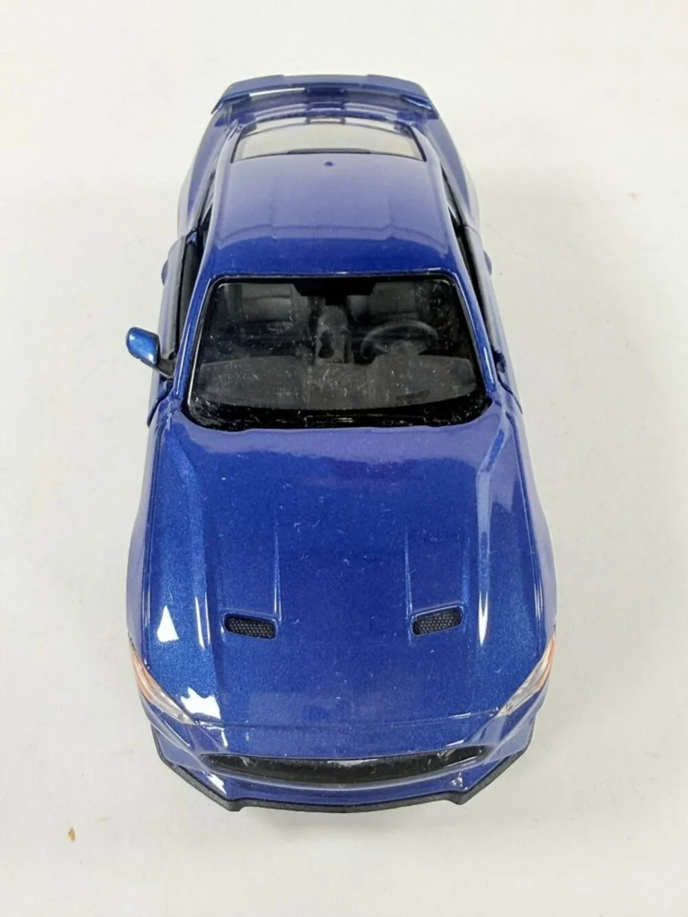 Motor Max 2018 Ford Mustang GT 1:24 Diecast Model Car Blue
